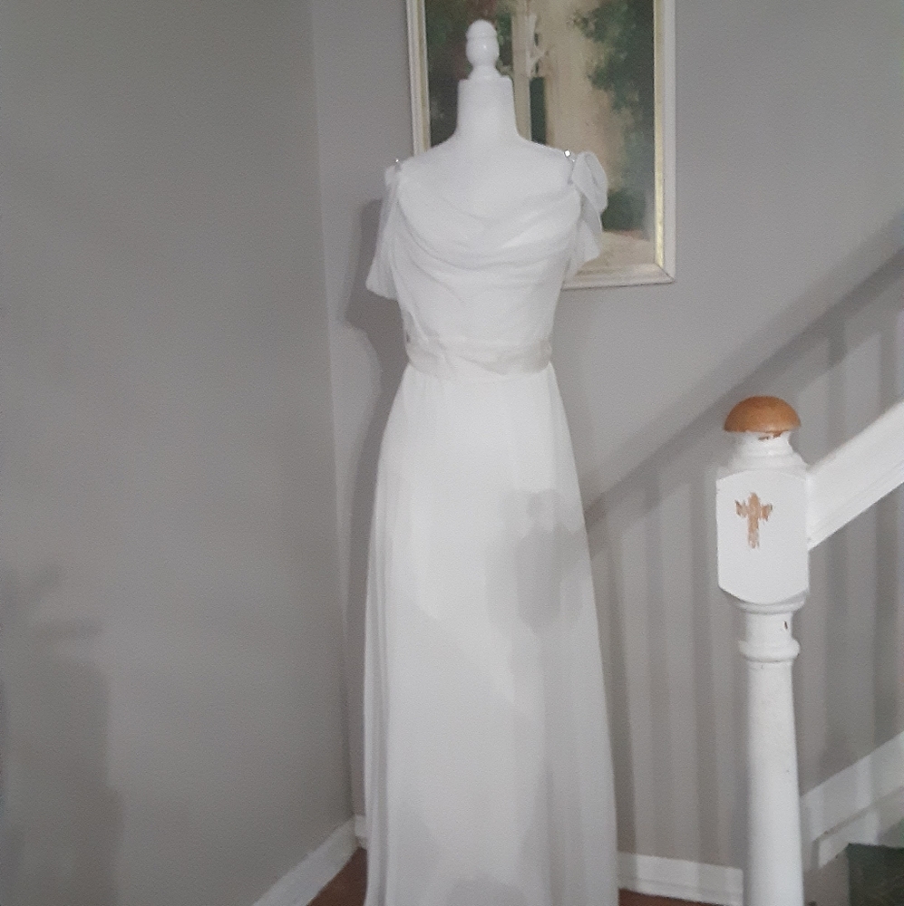 Mori lee BLU  size 8 wedding dress